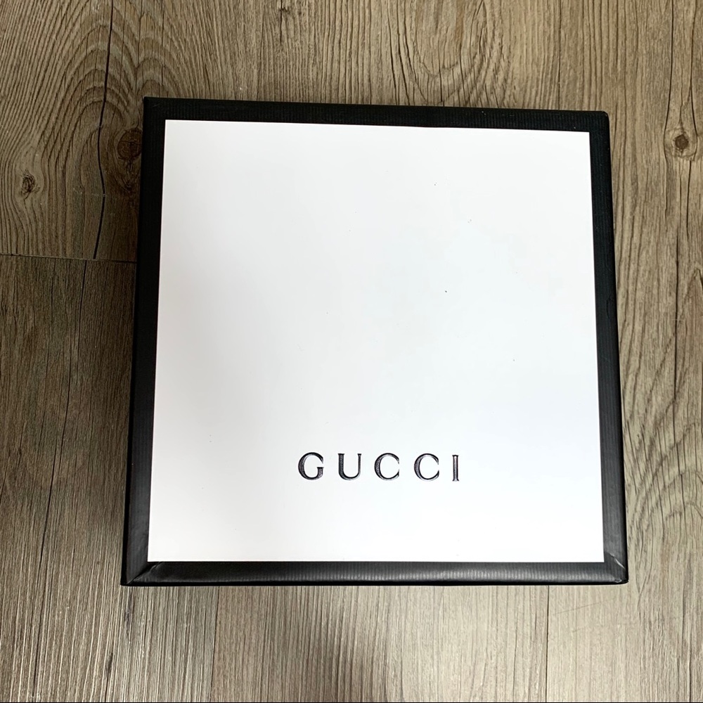 SOLD Men’s Gucci GG Belt - Picture 5 of 5